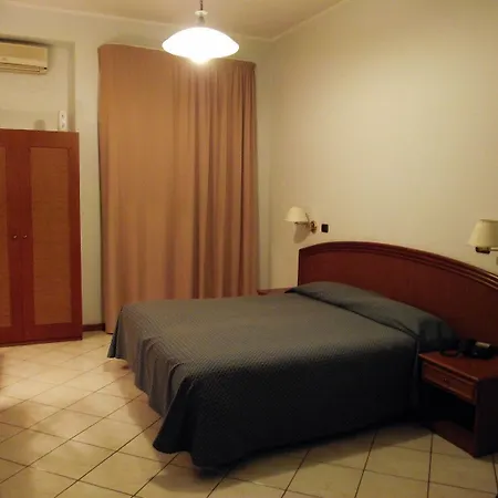 Riviera Lido Hotel