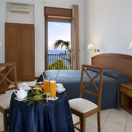 Riviera Lido Szálloda Milazzo