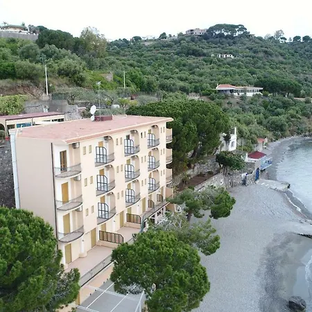 Riviera Lido Hotel